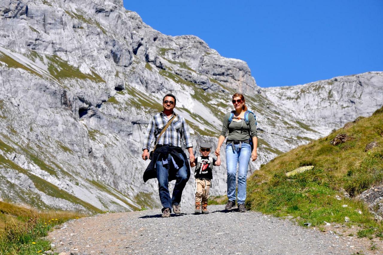 Hotel Berghaus Sulzfluh Sankt Antönien Zewnętrze zdjęcie